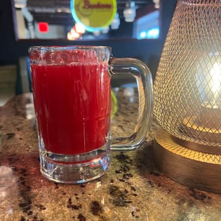 Venezuelan “Tres en Uno” Juice, Orange, Carrot & Beet.